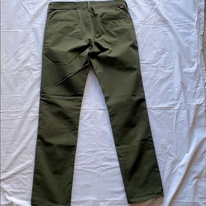 Levi’s Biking Commuter Pant / Jean 33x32 Slim